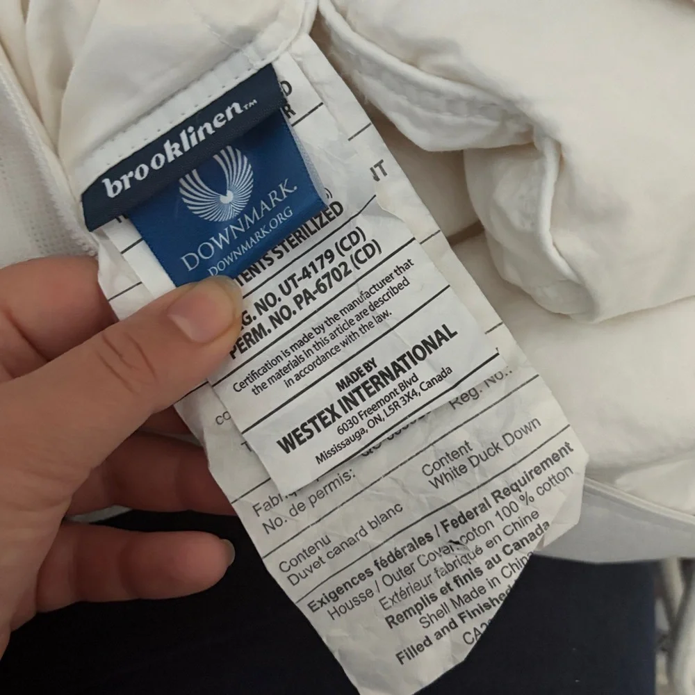 Brooklinen White Down Comforter All Season in Queen - Picture 4 of 4